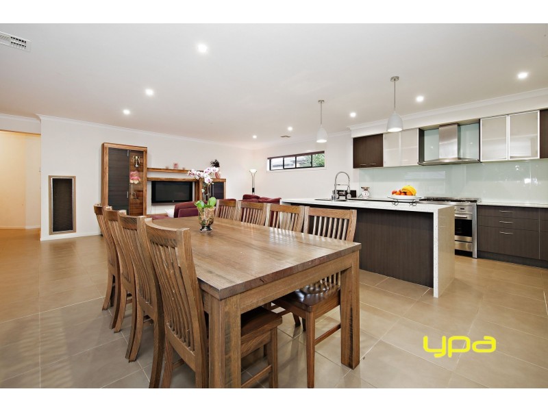 2 Adderley Court, Burnside Heights VIC 3023
