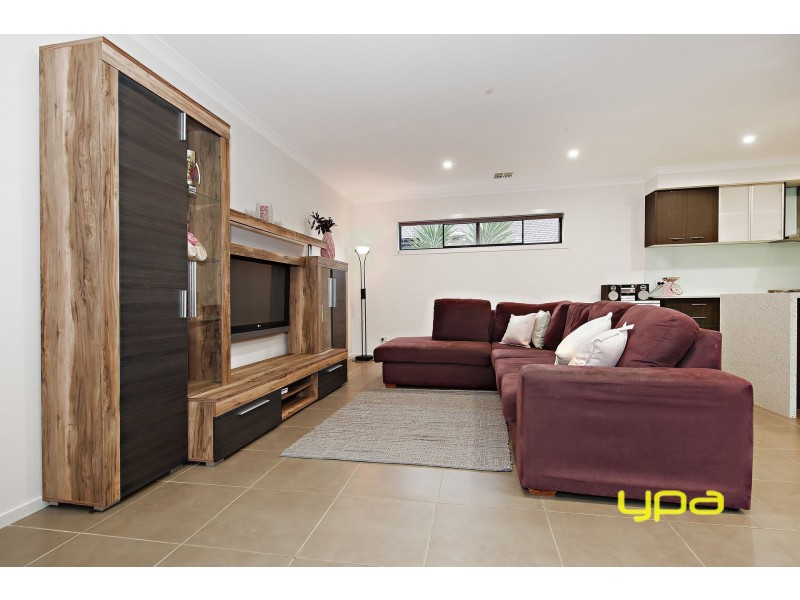 2 Adderley Court, Burnside Heights VIC 3023