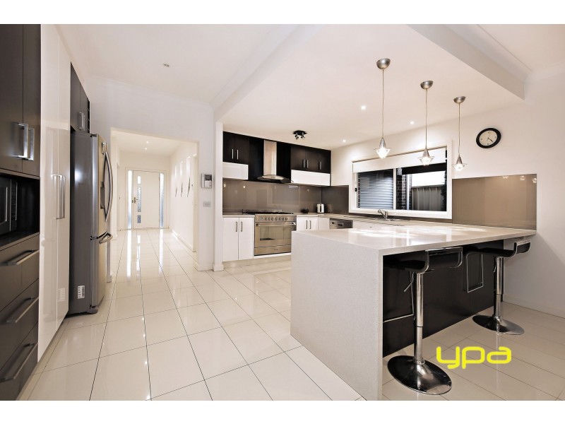 20 Studley Parkway, Caroline Springs VIC 3023