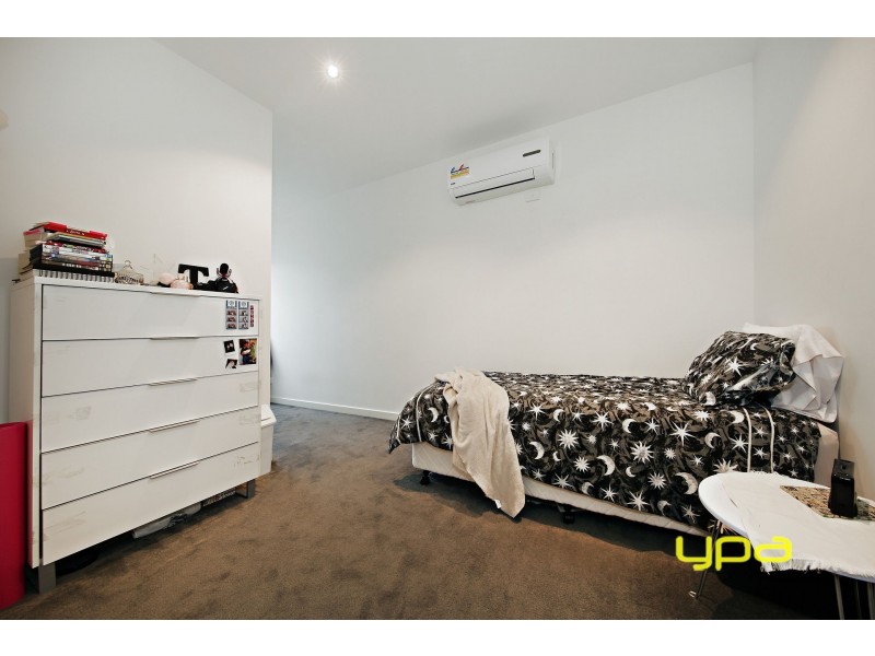 7/25 Boathouse Drive, Caroline Springs VIC 3023