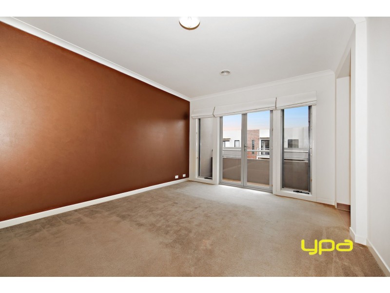 3 Oldis Close, Caroline Springs VIC 3023