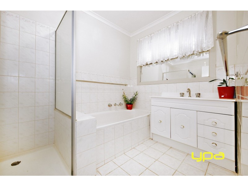 26 Corunna Avenue, St Albans VIC 3021