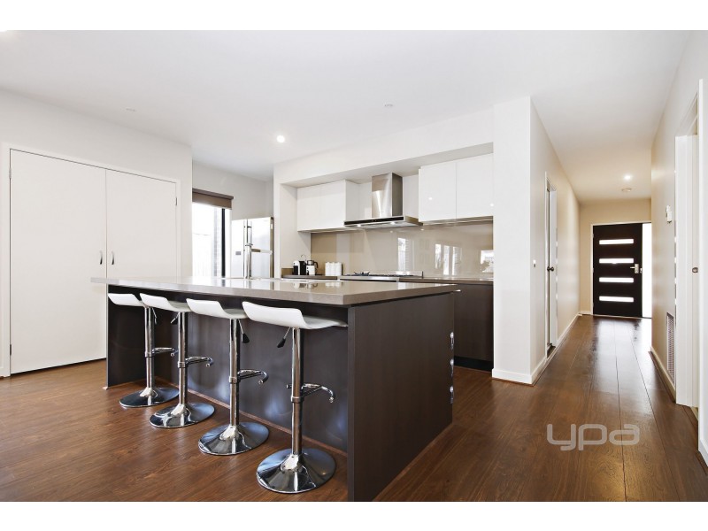 4 Keynes Circuit, Plumpton VIC 3335