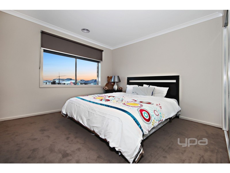 12 Higgins Street, Plumpton VIC 3335