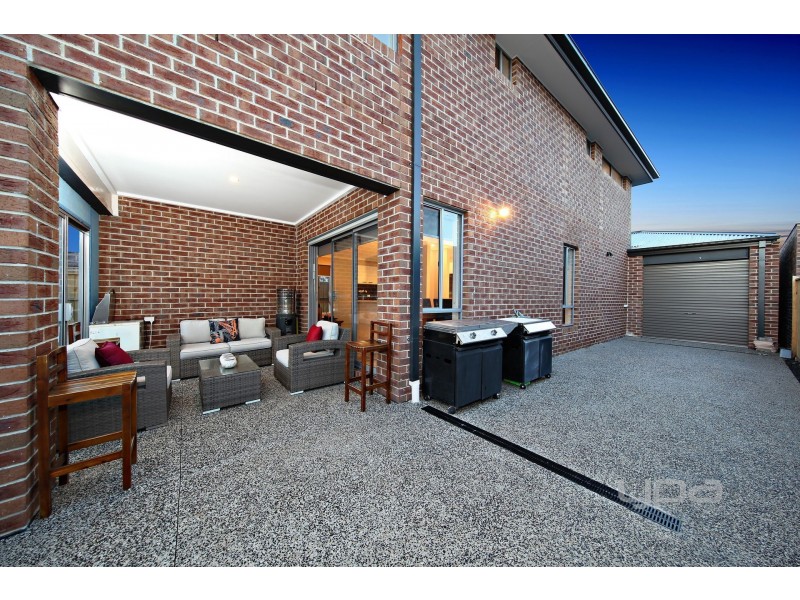 12 Higgins Street, Plumpton VIC 3335