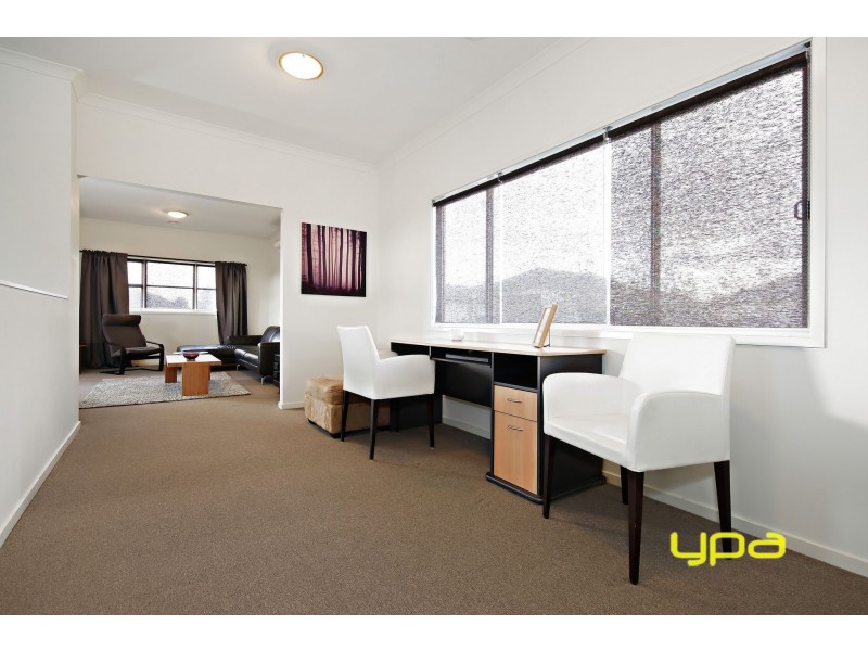 9 Coen Place, Caroline Springs VIC 3023