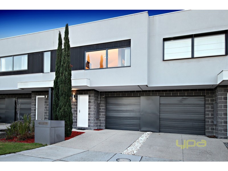 11 Amore Drive, Sunshine West VIC 3020