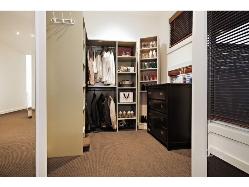 5 Winterton Court, Burnside Heights VIC 3023