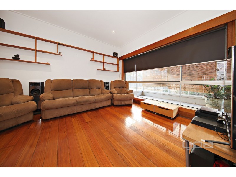 68 Westcott Parade, Rockbank VIC 3335