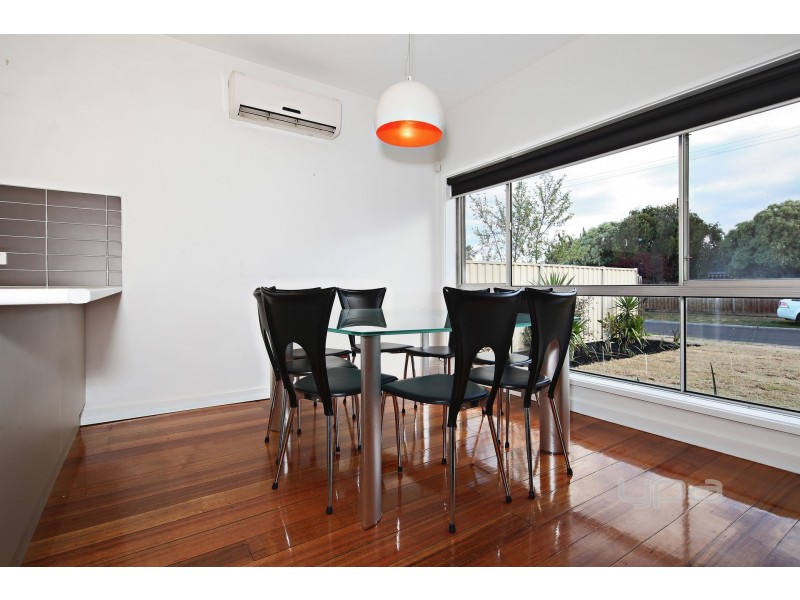 68 Westcott Parade, Rockbank VIC 3335