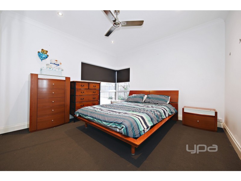 68 Westcott Parade, Rockbank VIC 3335