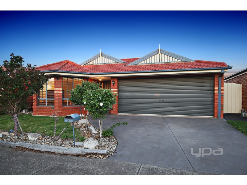 20 Millstream Way, Caroline Springs VIC 3023