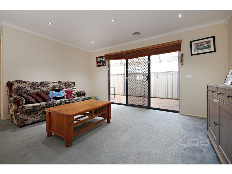 20 Millstream Way, Caroline Springs VIC 3023
