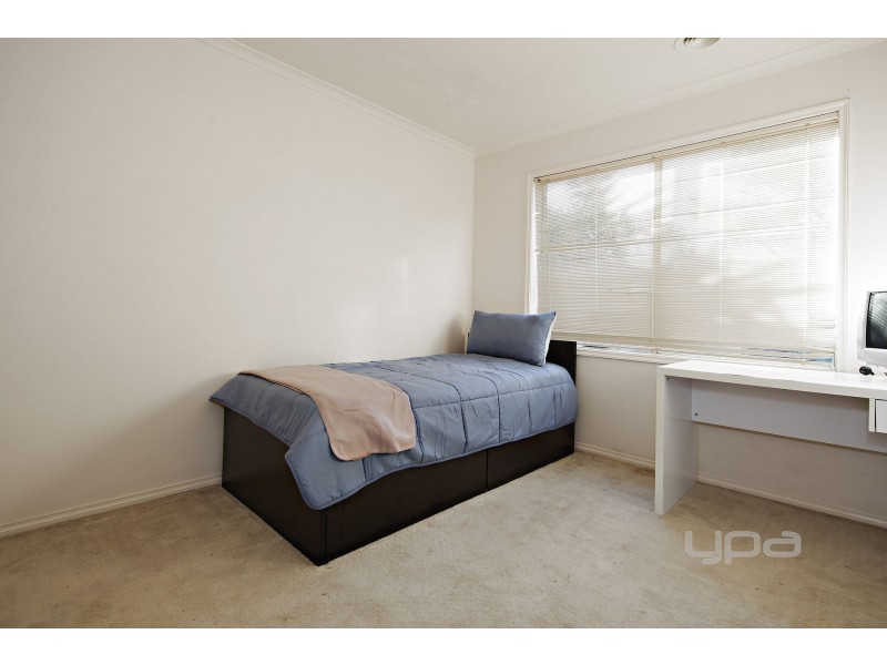 13 Tarcoola Drive, Burnside VIC 3023