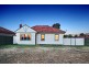 8 Dumfries Street, Deer Park VIC 3023