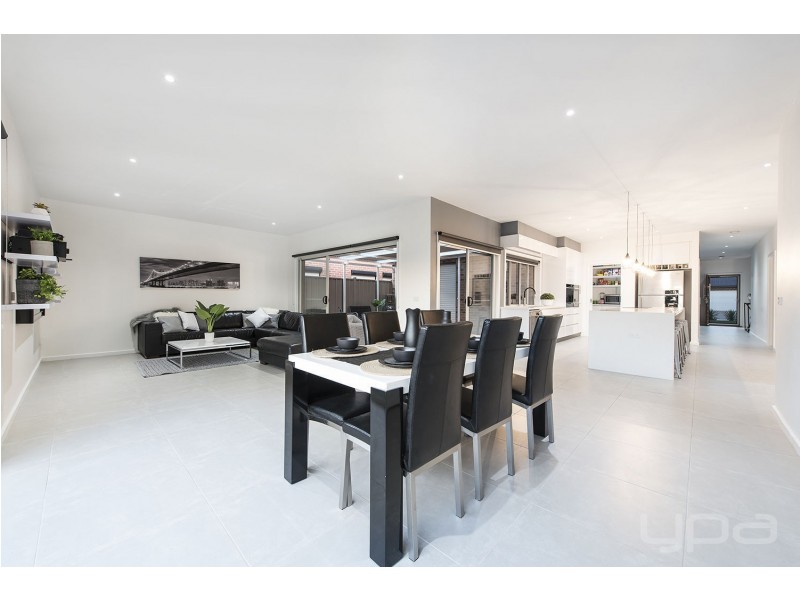 22 Rivoli Close, Plumpton VIC 3335