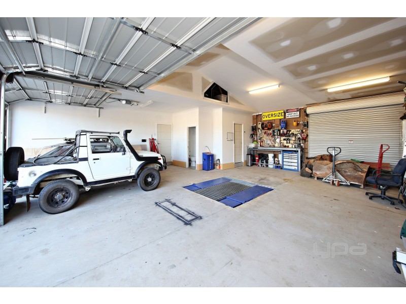 22 Rivoli Close, Plumpton VIC 3335