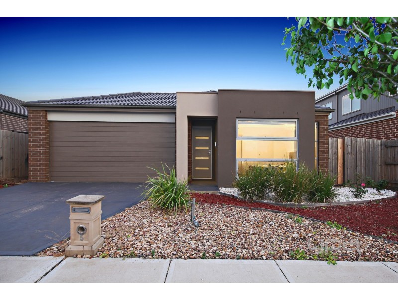 5 Luxor Drive, Plumpton VIC 3335