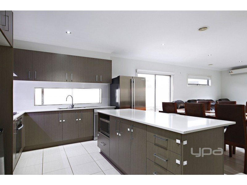 10 Pinnacle Way, Plumpton VIC 3335