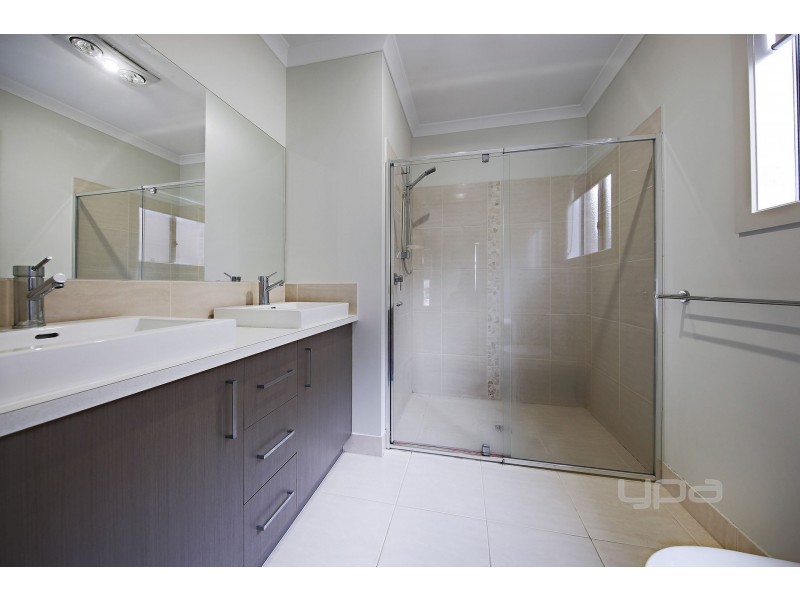 10 Pinnacle Way, Plumpton VIC 3335