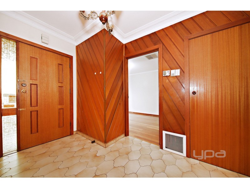 67 Gillespie Road, St Albans VIC 3021