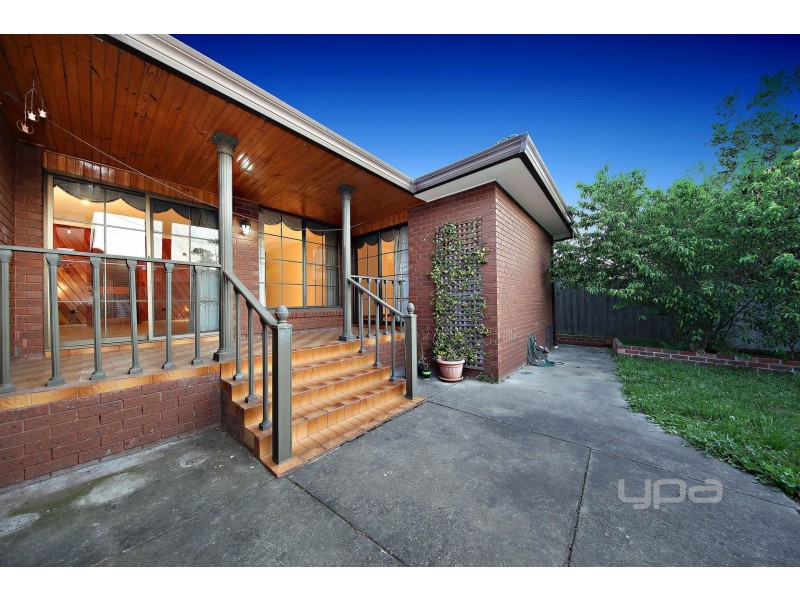 67 Gillespie Road, St Albans VIC 3021