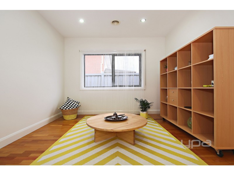 26 The Esplanade, Taylors Hill VIC 3037