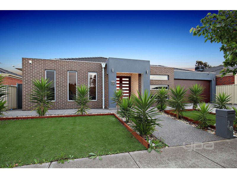 36 Jacaranda Drive, Taylors Hill VIC 3037