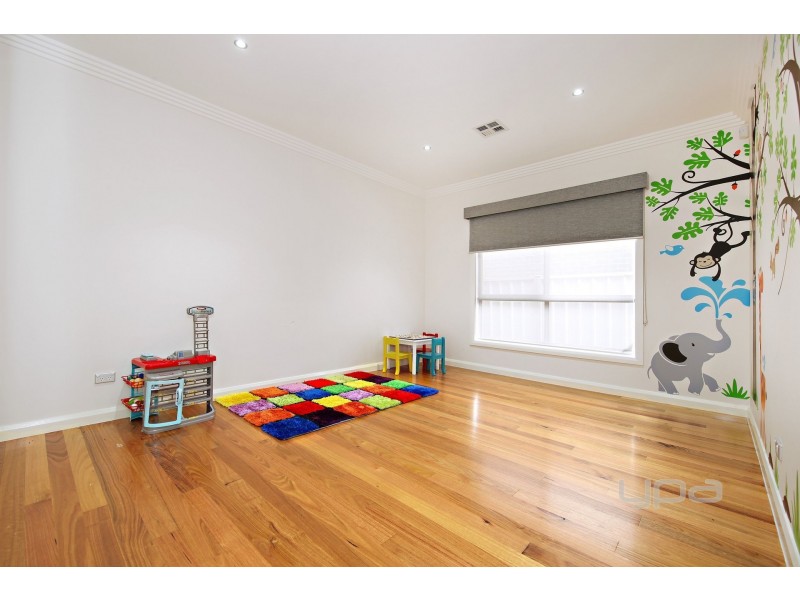 36 Jacaranda Drive, Taylors Hill VIC 3037