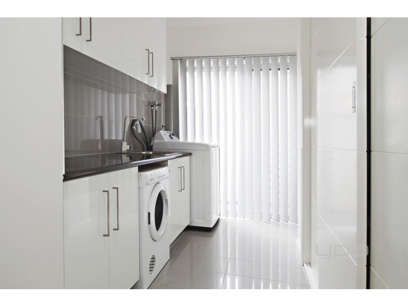 36 Jacaranda Drive, Taylors Hill VIC 3037