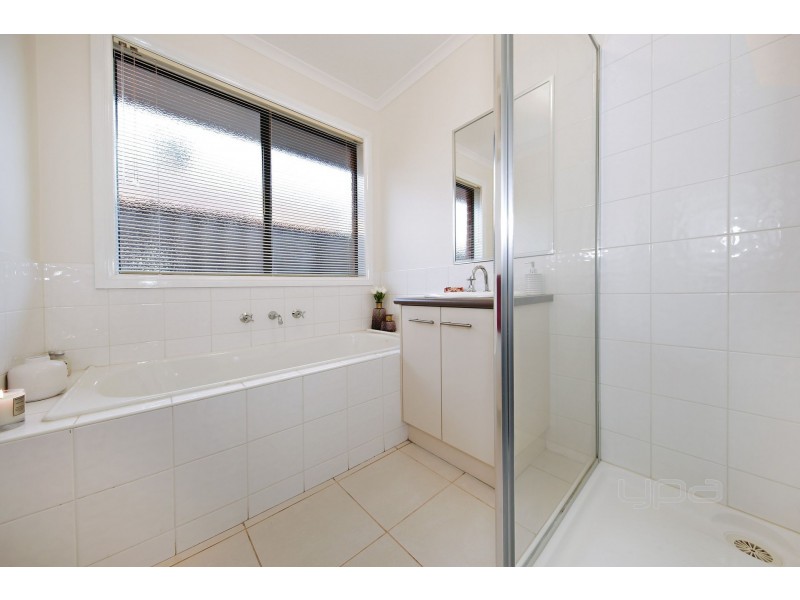 3 Mikayla Court, Burnside Heights VIC 3023