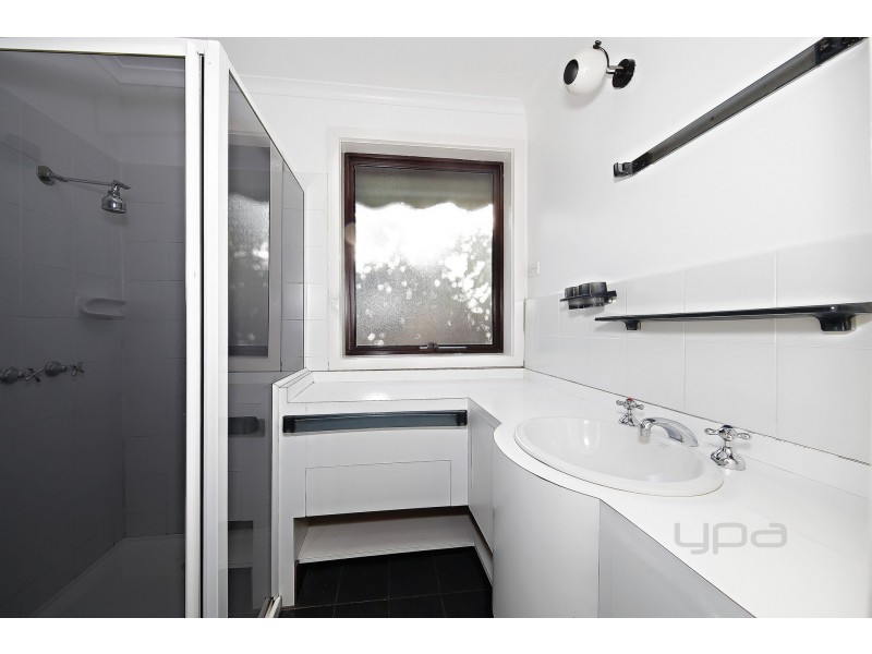 4 Itala Court, Keilor Downs VIC 3038