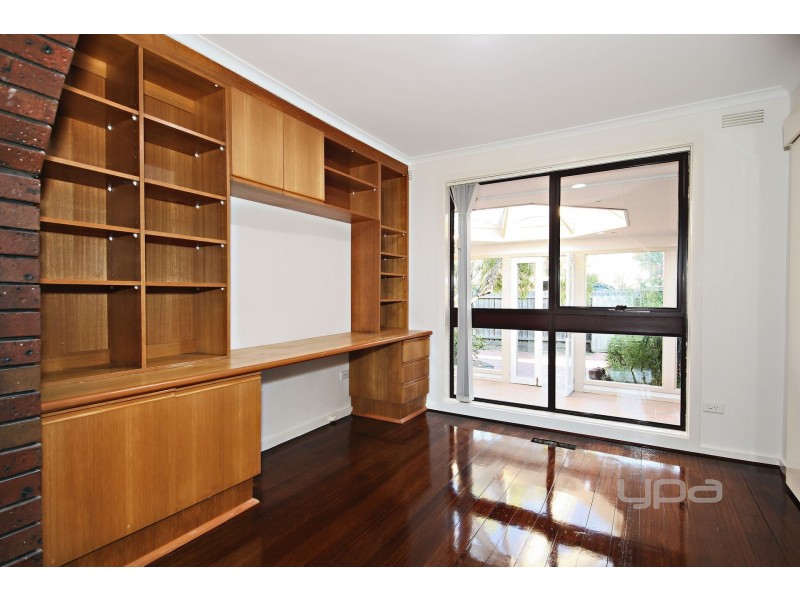 4 Itala Court, Keilor Downs VIC 3038