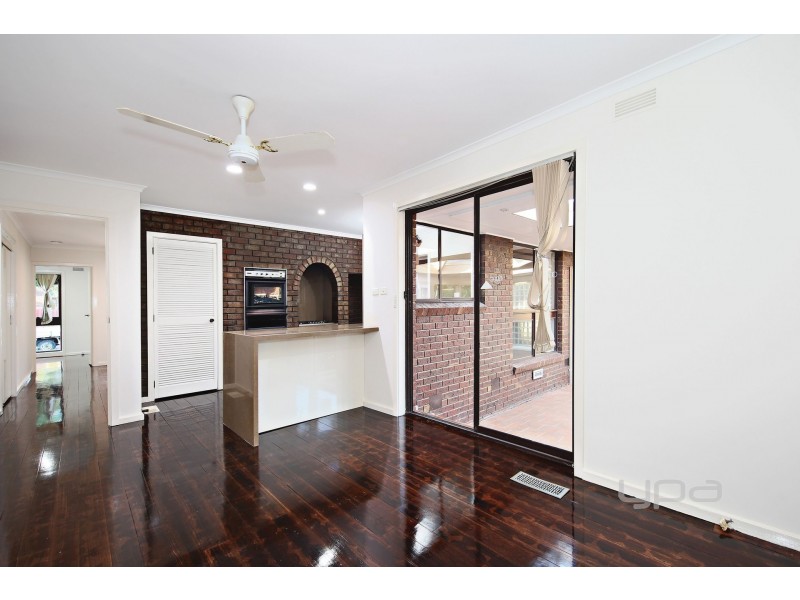 4 Itala Court, Keilor Downs VIC 3038