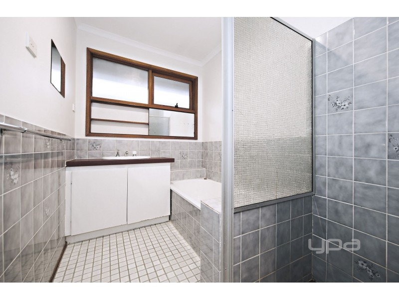 4 Eramu Place, Kurunjang VIC 3337
