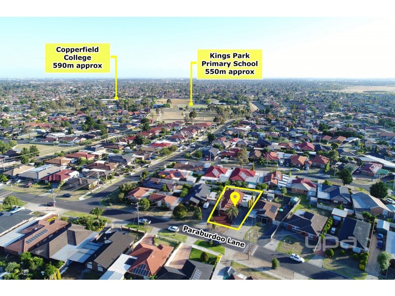 27 Paraburdoo Lane, Kings Park VIC 3021