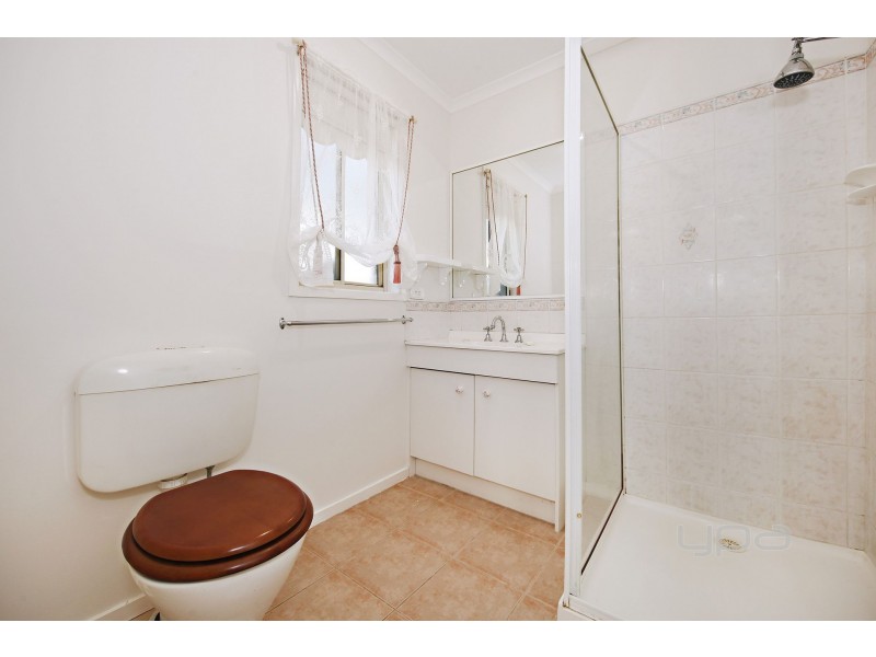 20 Wood Grove, Burnside VIC 3023