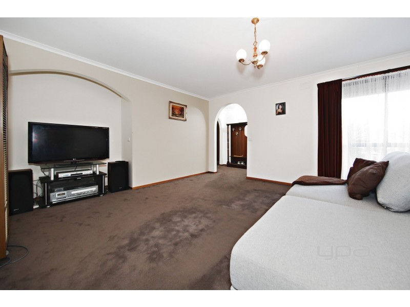 33 Evergreen Avenue, Albanvale VIC 3021