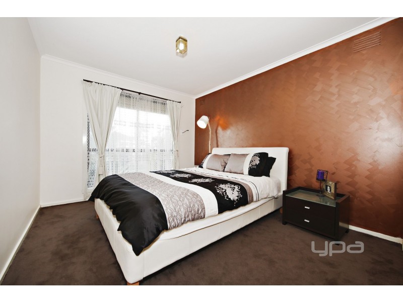 33 Evergreen Avenue, Albanvale VIC 3021