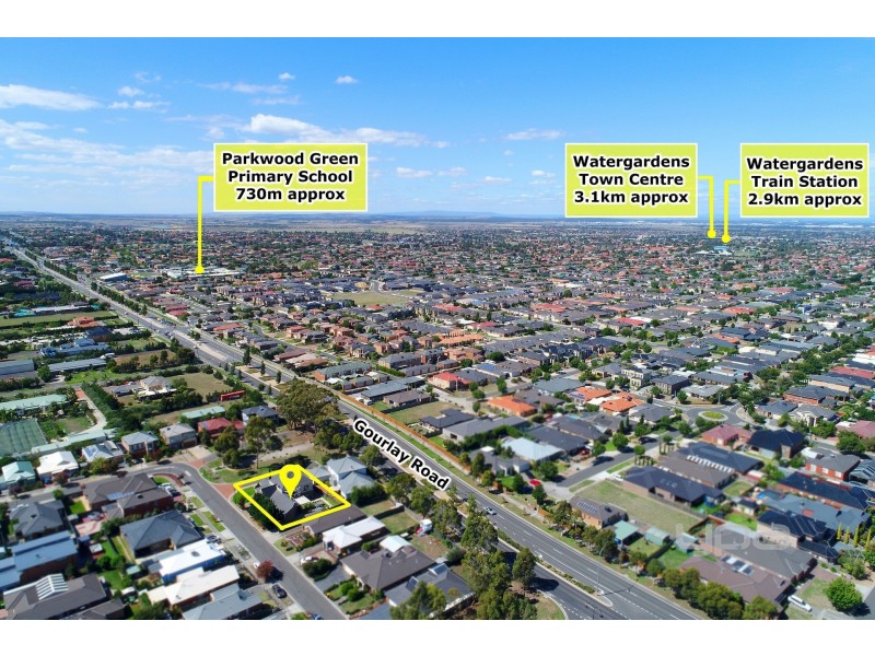 1 Reed Place, Caroline Springs VIC 3023