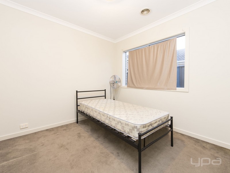 7 Bovard Close, Caroline Springs VIC 3023