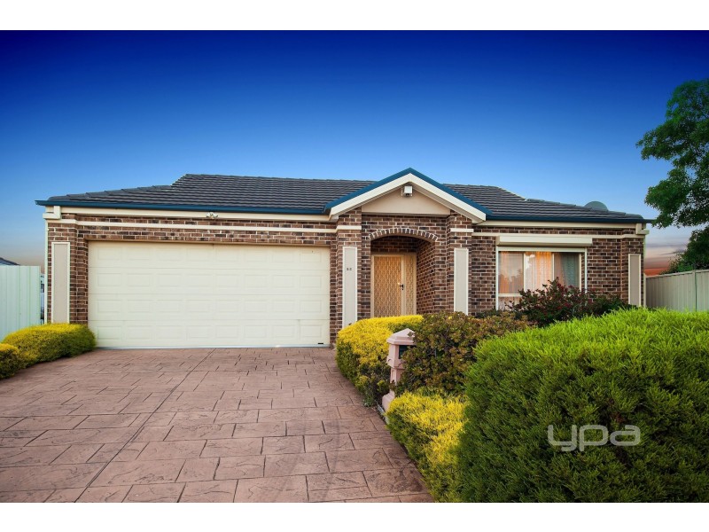 25 Springfield Close, Caroline Springs VIC 3023