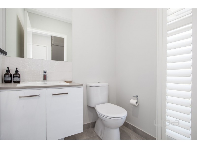 29 Forrester Grove, Plumpton VIC 3335