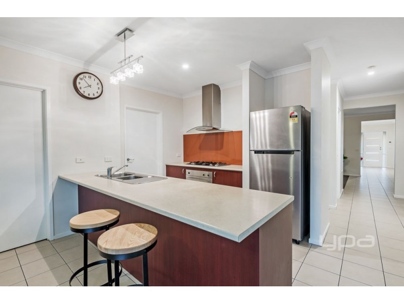 7 Peartree Grove, Burnside Heights VIC 3023