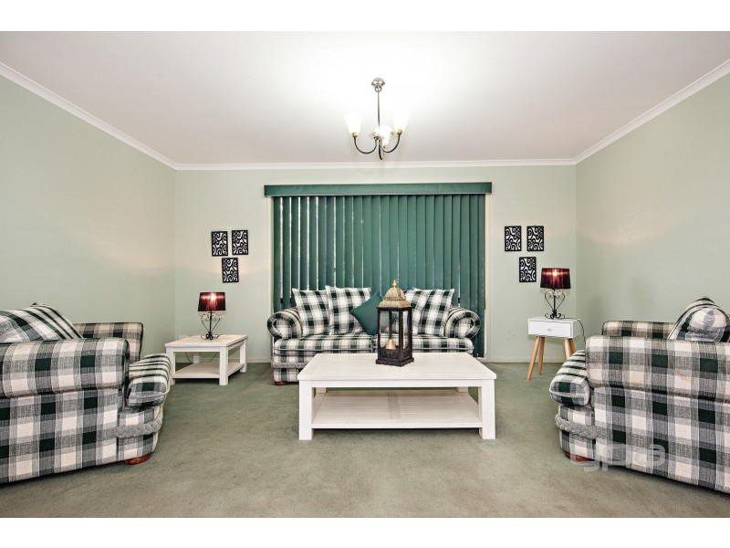 12 Kelly Avenue, Burnside VIC 3023