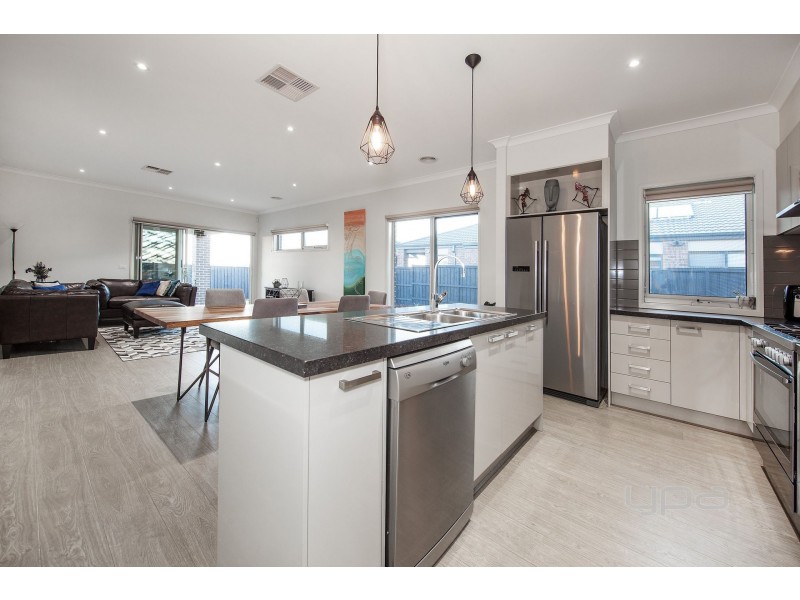 45 Higgins Street, Plumpton VIC 3335