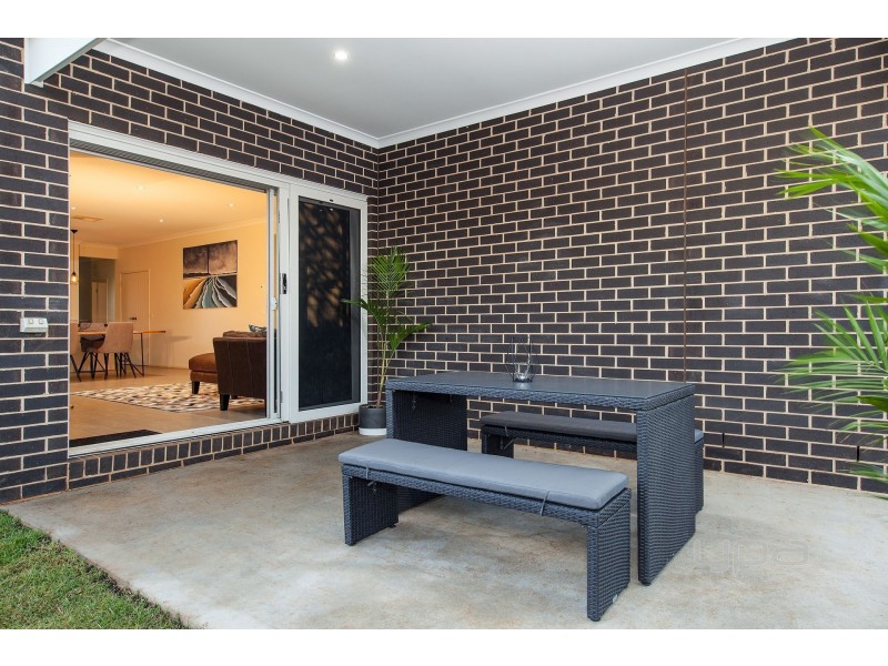 45 Higgins Street, Plumpton VIC 3335