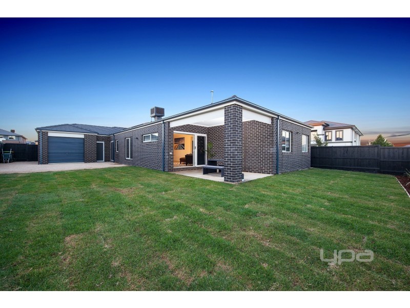 45 Higgins Street, Plumpton VIC 3335