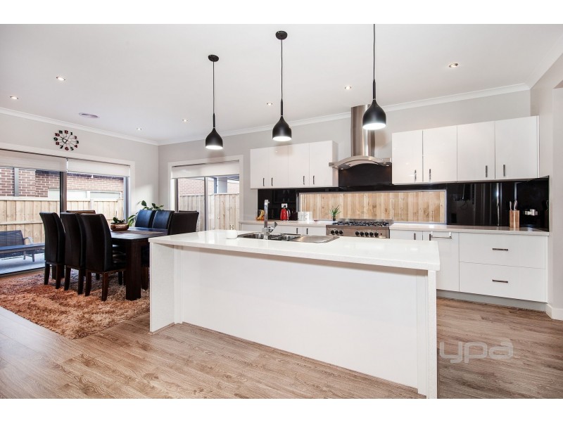 4 Auburn Drive, Plumpton VIC 3335