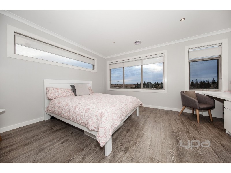 4 Auburn Drive, Plumpton VIC 3335